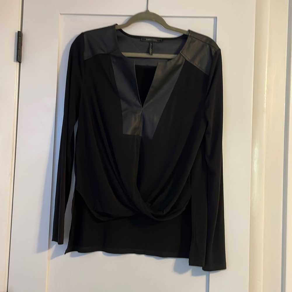 Women’s Vneck Blouse